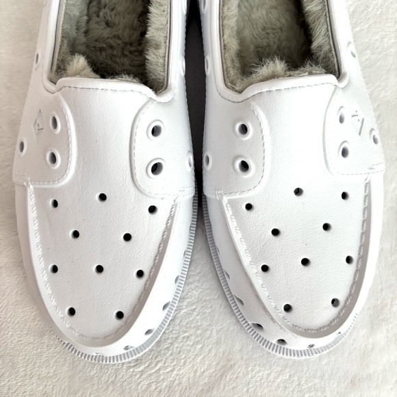SPERRY Authentic Original Float Cozy Slip-On White Boat Shoe--NEW--8 - Picture 3 of 16